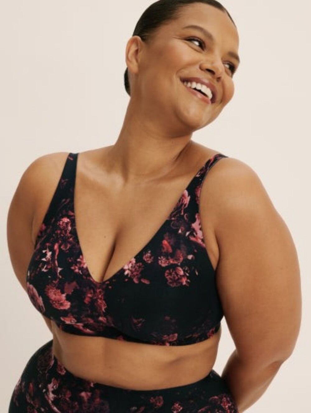 Knix Revolution Vneck bra